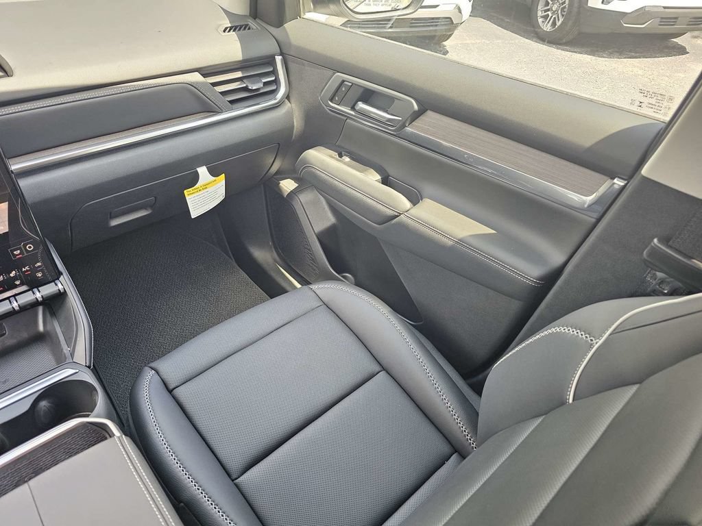 2027 GMC Terrain Denali - Photo 18