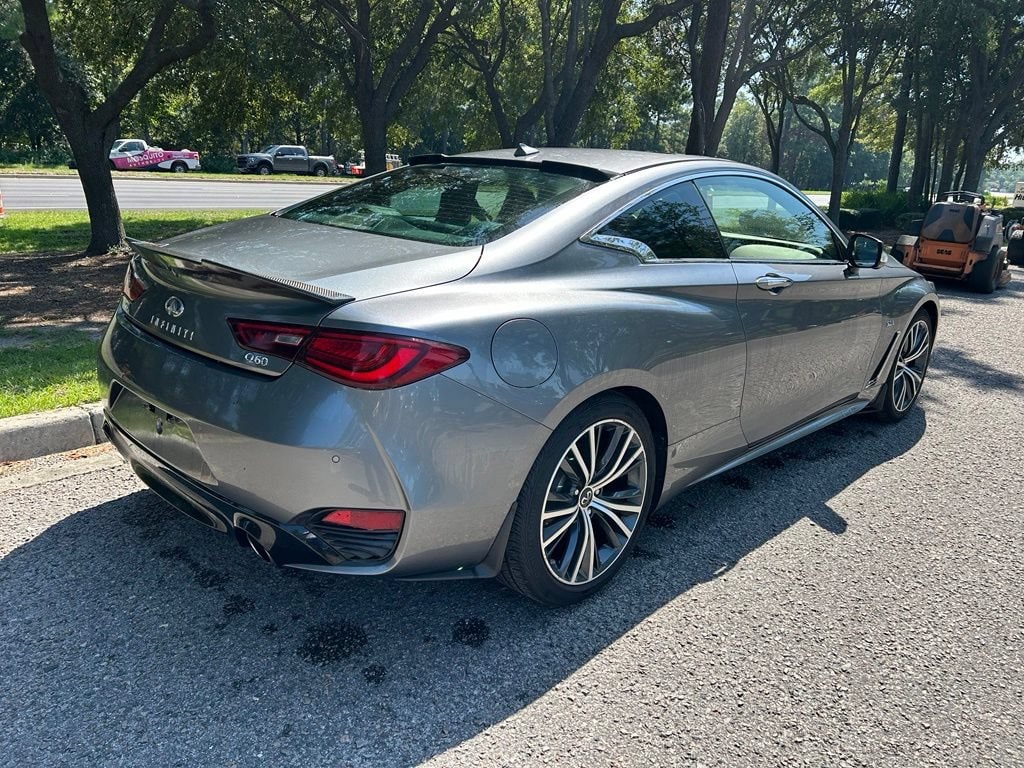 2020 INFINITI Q60 Coupe 5