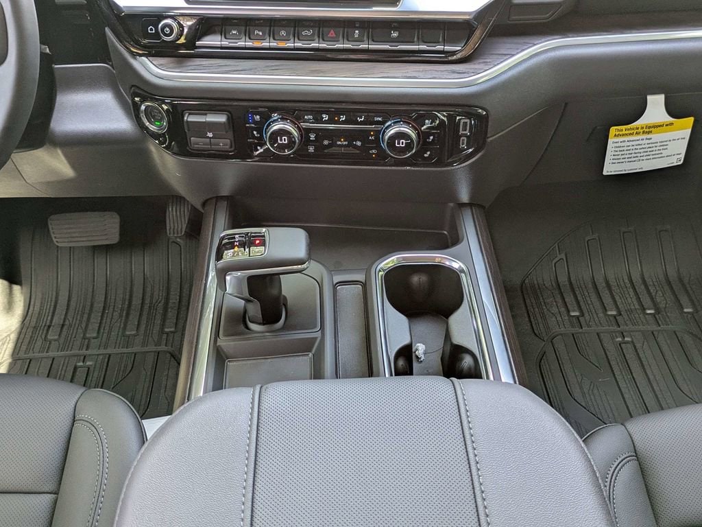 2026 GMC Sierra 1500 SLT - Photo 19