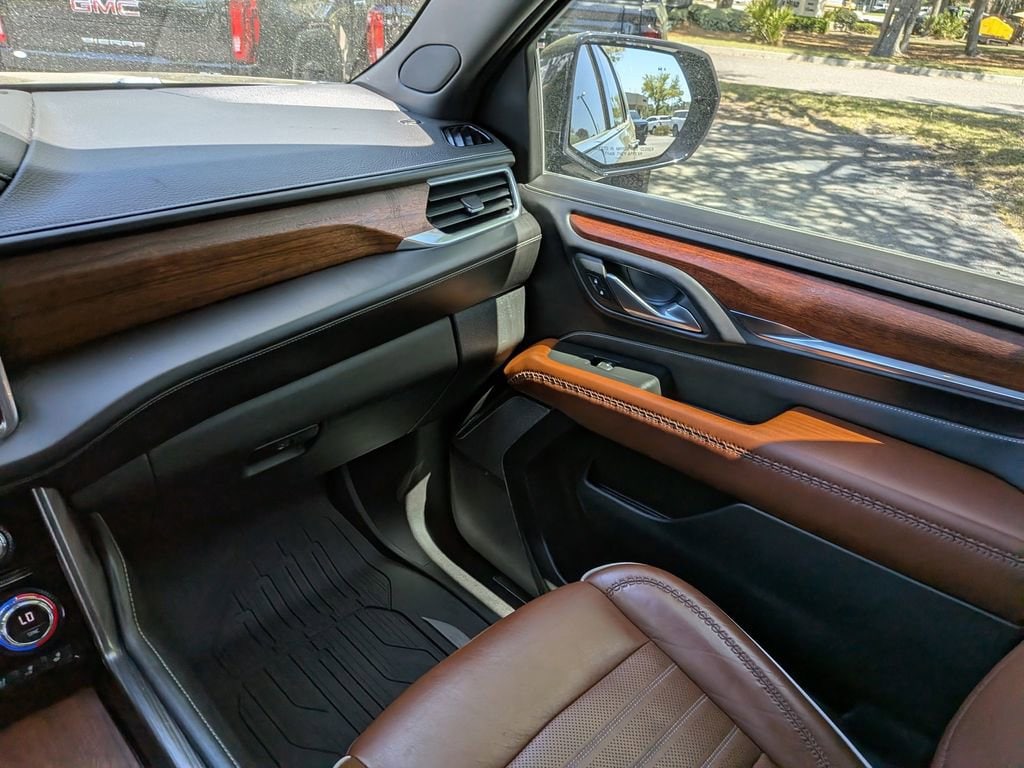 2023 GMC Yukon Denali Ultimate - Photo 20