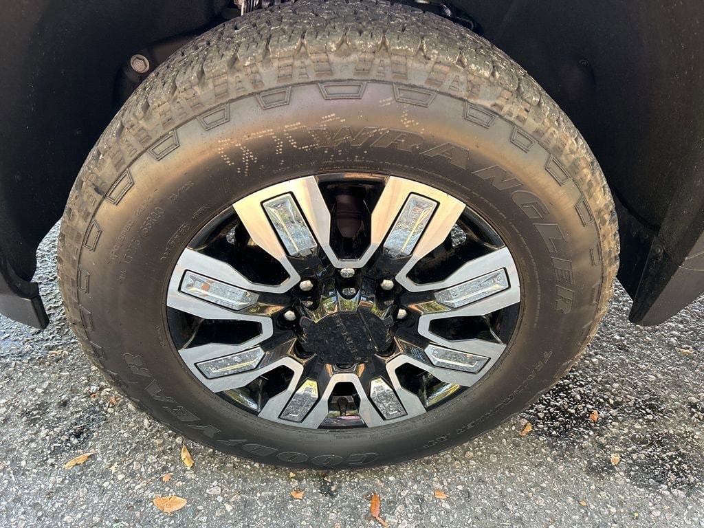 Used 2024 GMC Sierra 2500 HD Denali Truck Crew Cab