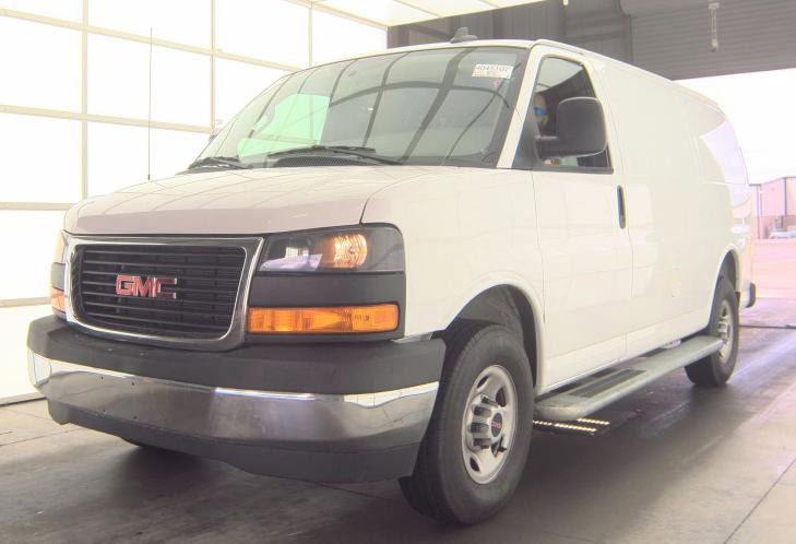2024 GMC Savana 2500's photo