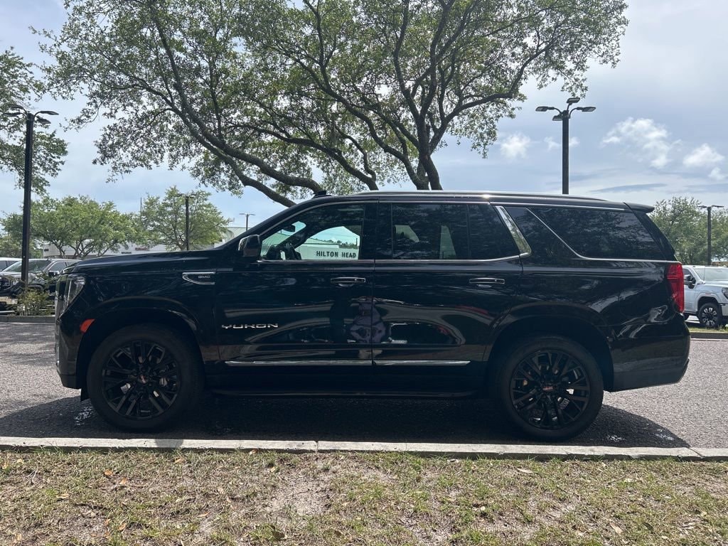 2023 GMC Yukon 4WD SLT's photo