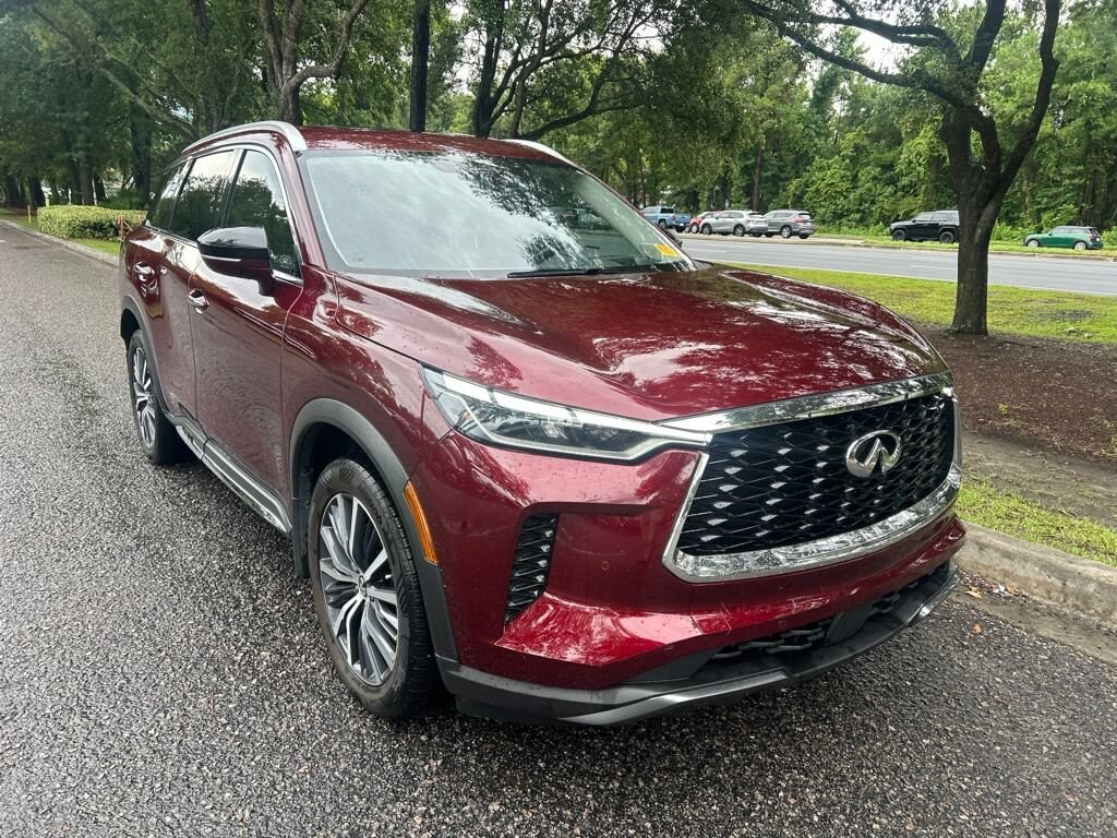 Used 2023 INFINITI QX60 Sensory AWD SUV
