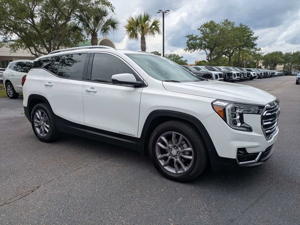 Used 2023 GMC Terrain SLT SUV