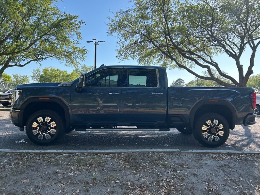 Used 2024 GMC Sierra 2500 HD Denali Truck Crew Cab