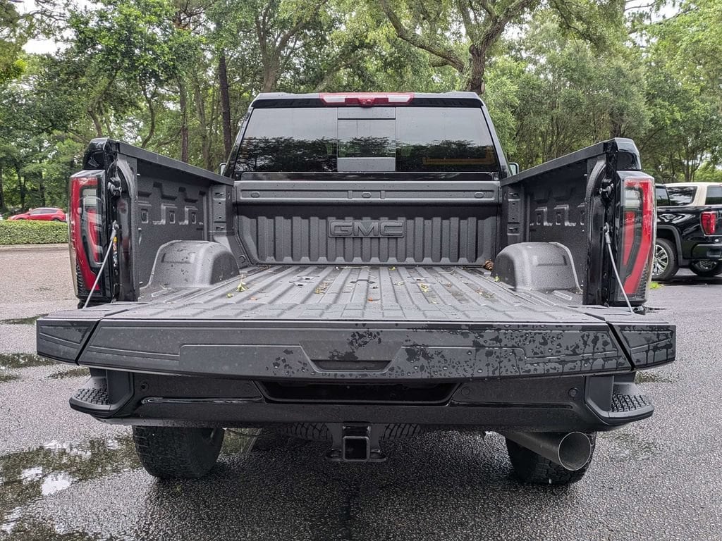 2026 GMC Sierra 2500HD AT4 - Photo 13