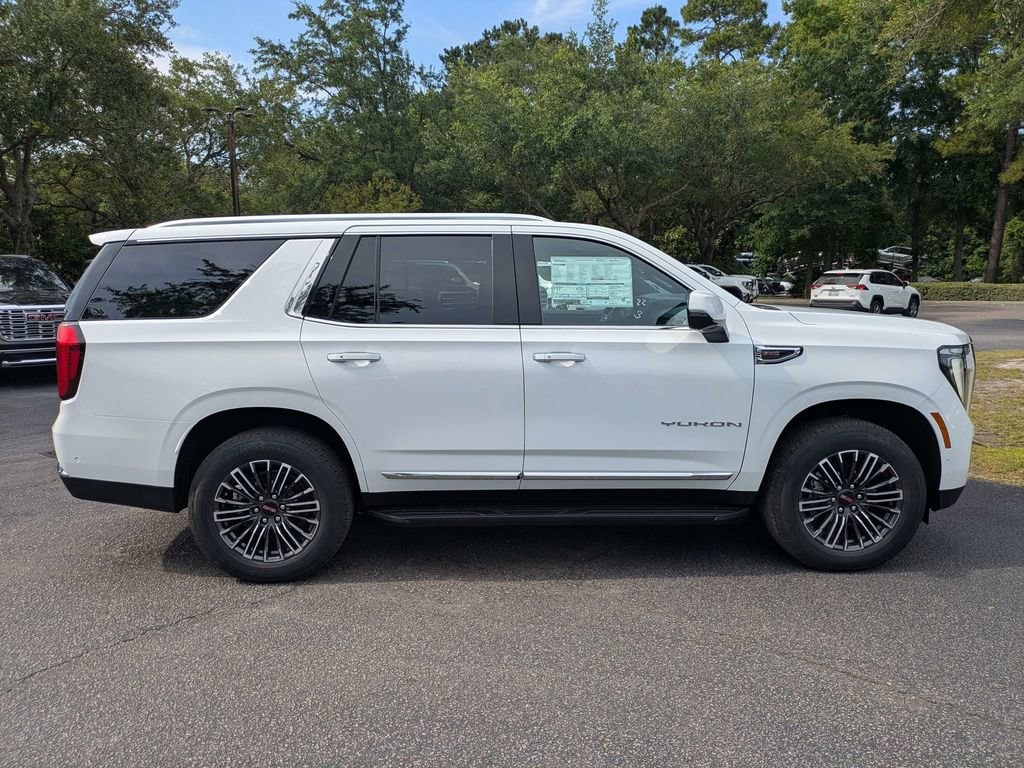 New 2026 GMC Yukon Elevation SUV