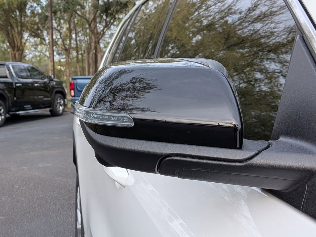 2026 GMC Acadia Elevation - Photo 12