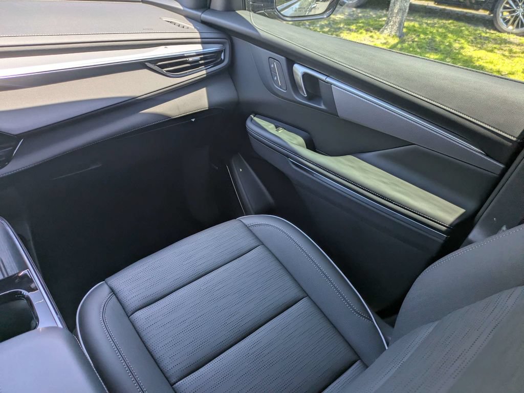 2026 Buick Enclave Sport Touring - Photo 19