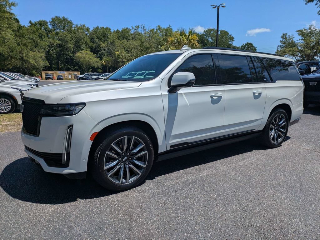 2023 Cadillac Escalade ESV 4WD Sport Platinum's photo