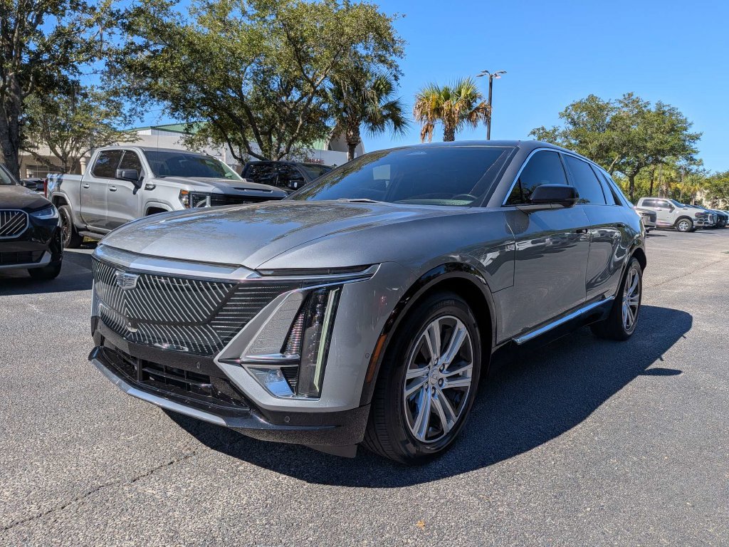 2024 Cadillac LYRIQ