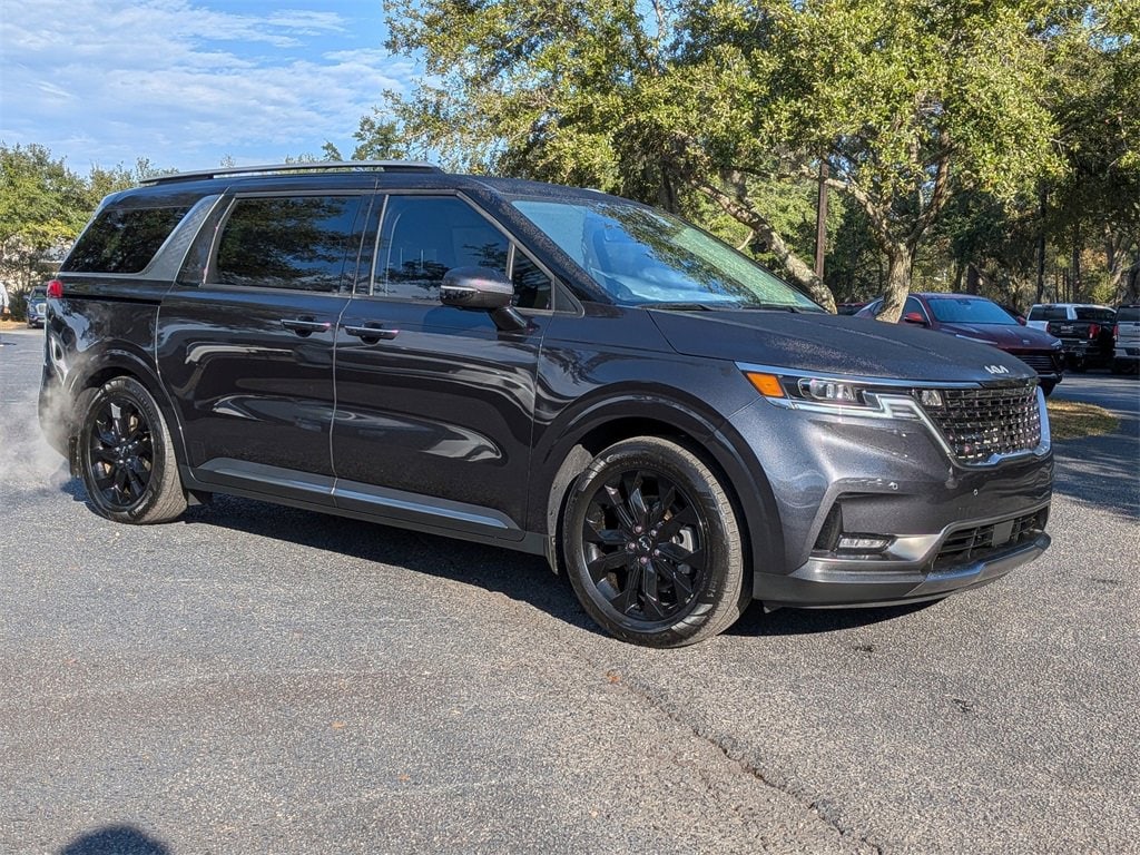 Used 2024 Kia Carnival SX Prestige MPV