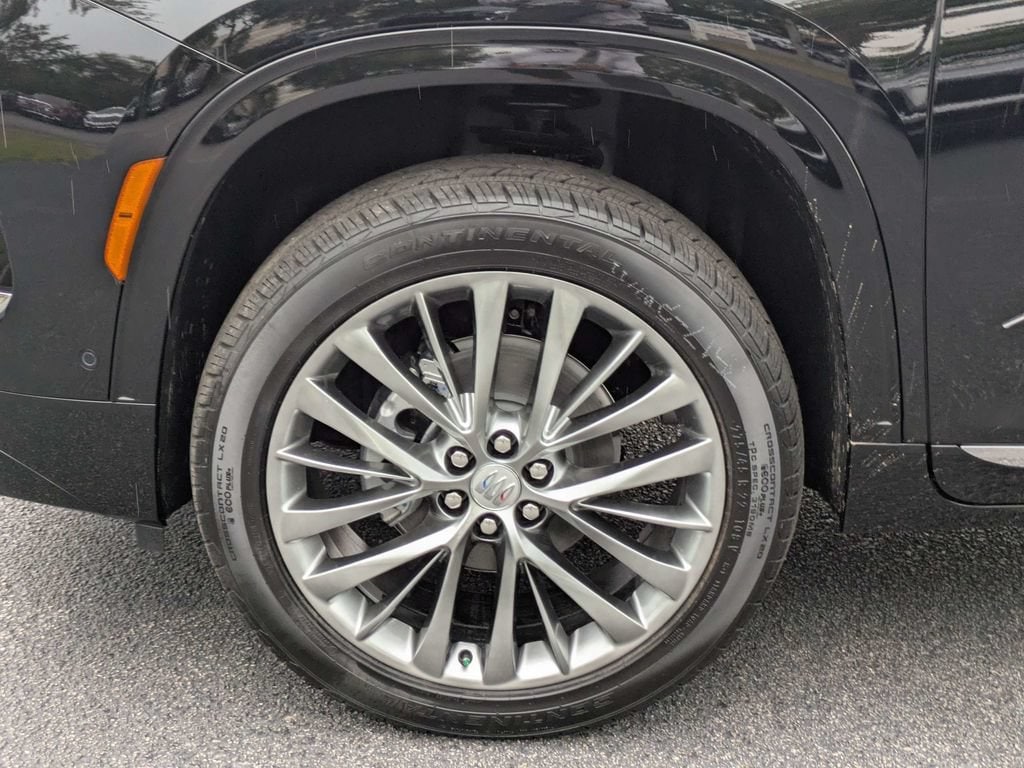 2026 Buick Enclave Avenir - Photo 12