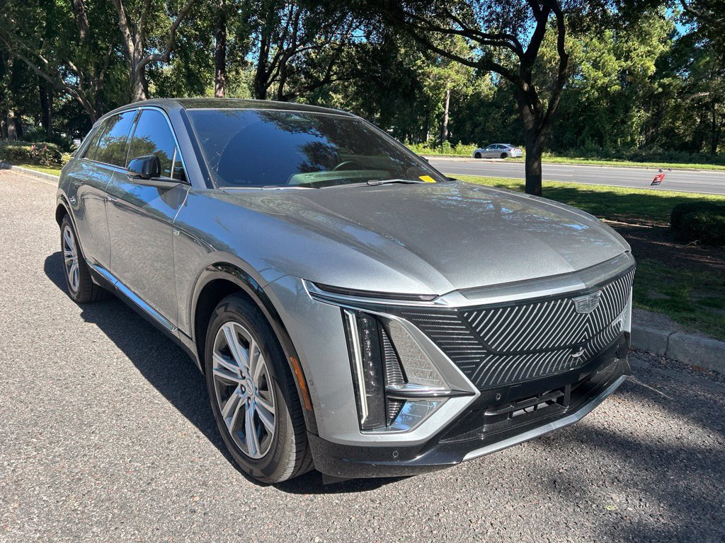 Used 2024 CADILLAC LYRIQ Tech SUV