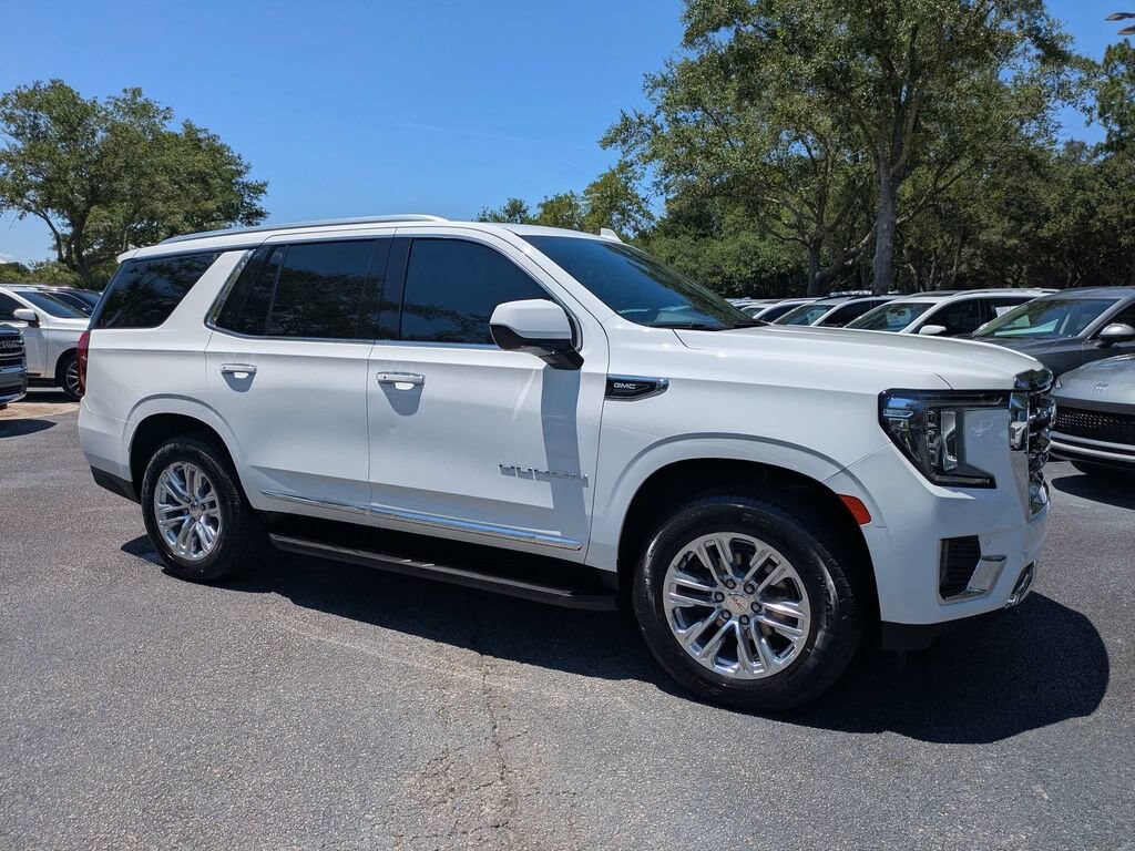 Used 2023 GMC Yukon SLT SUV