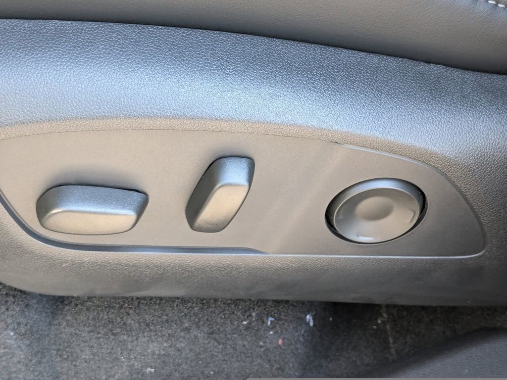 2026 Buick Enclave Sport Touring - Photo 21