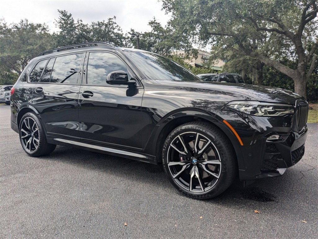 Used 2022 BMW X7 40i with VIN 5UXCW2C0XN9K87075 for sale in Bluffton, SC