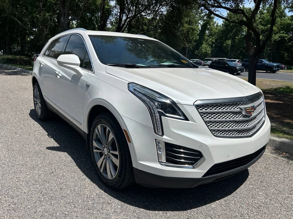 Used 2019 CADILLAC XT5 Premium Luxury FWD SUV