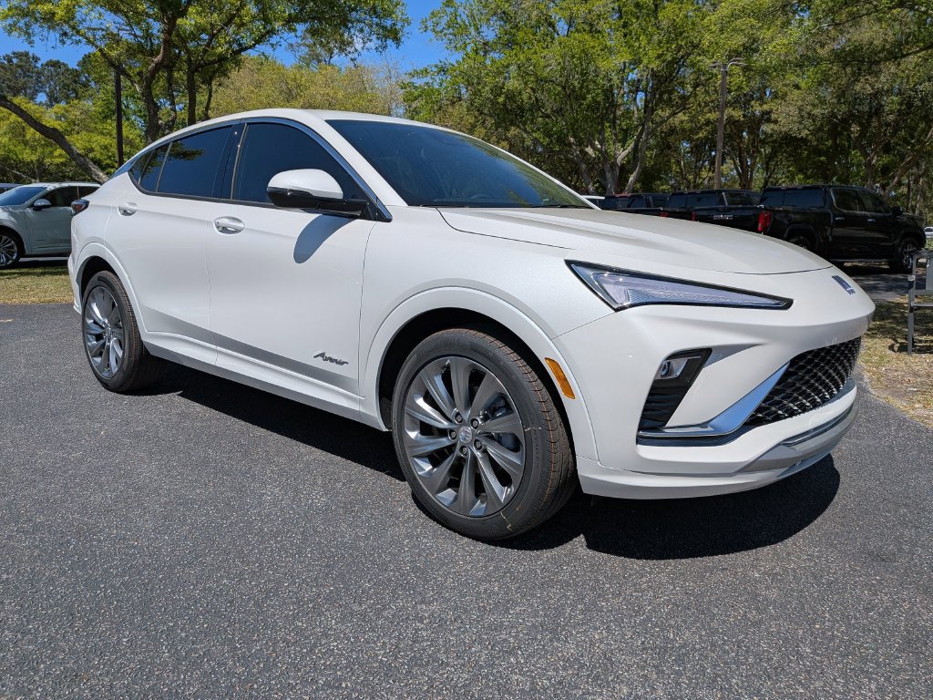 New 2026 Buick Envista Avenir SUV