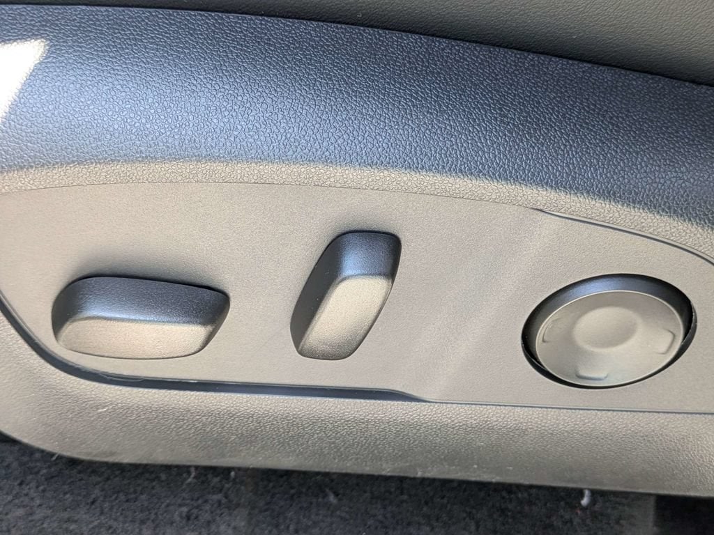 2026 Buick Enclave Sport Touring - Photo 21