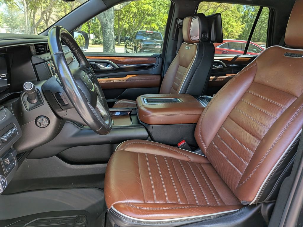 2023 GMC Yukon Denali Ultimate - Photo 26
