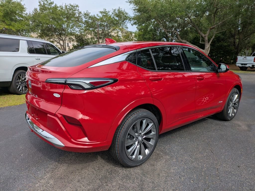 New 2026 Buick Envista Avenir SUV