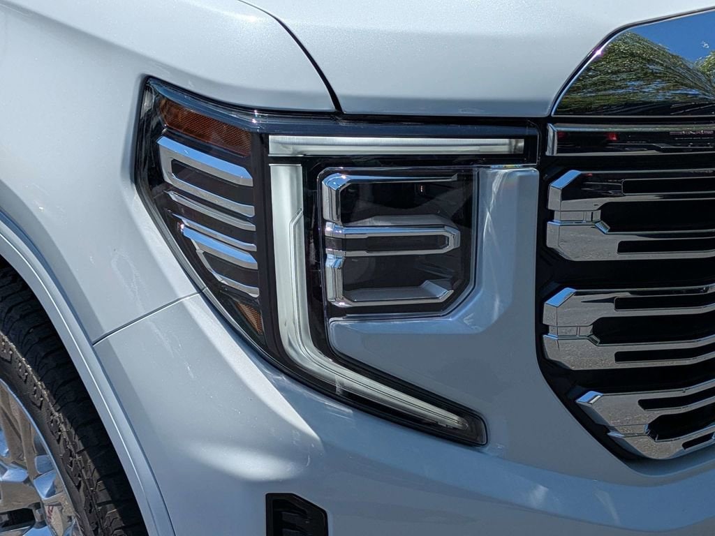 2026 GMC Sierra 1500 Denali - Photo 10