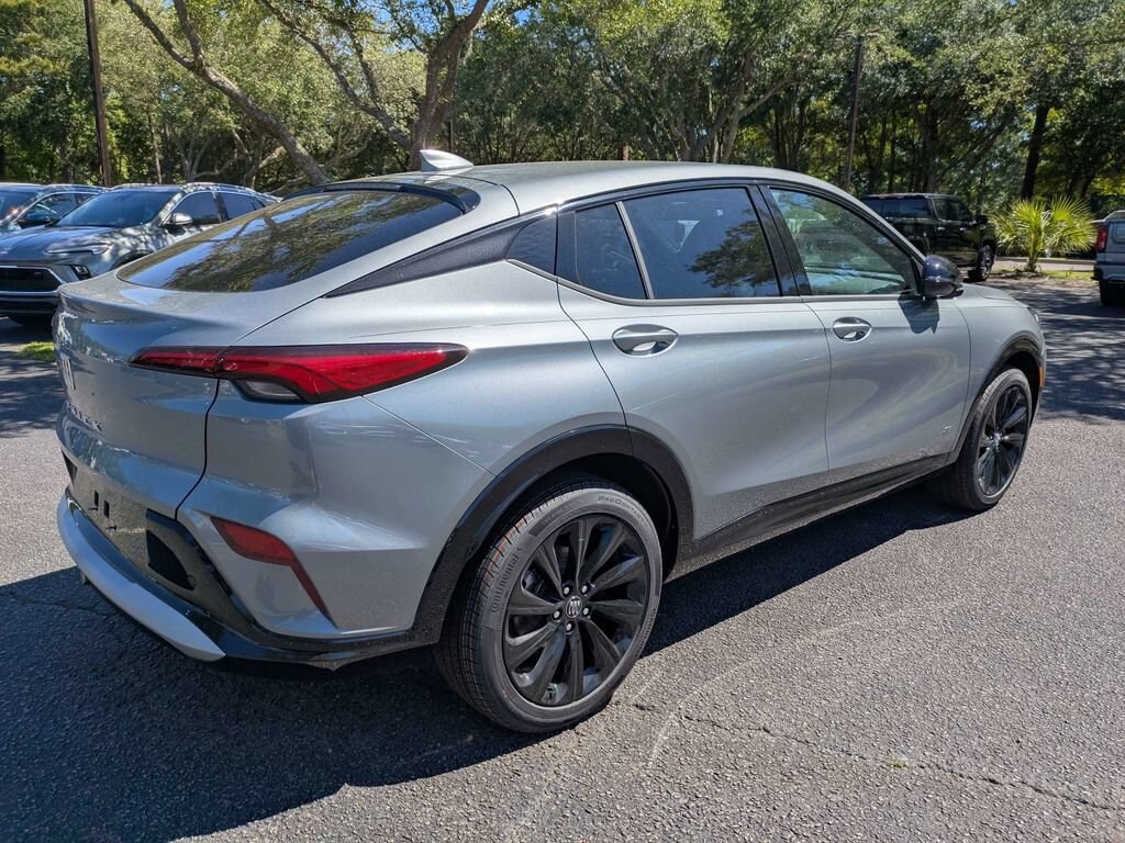 New 2026 Buick Envista Sport Touring SUV