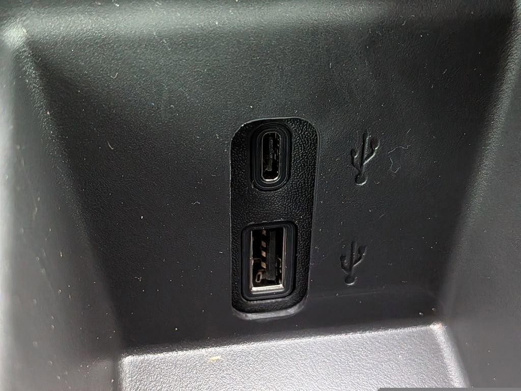 2026 GMC Acadia Elevation - Photo 24