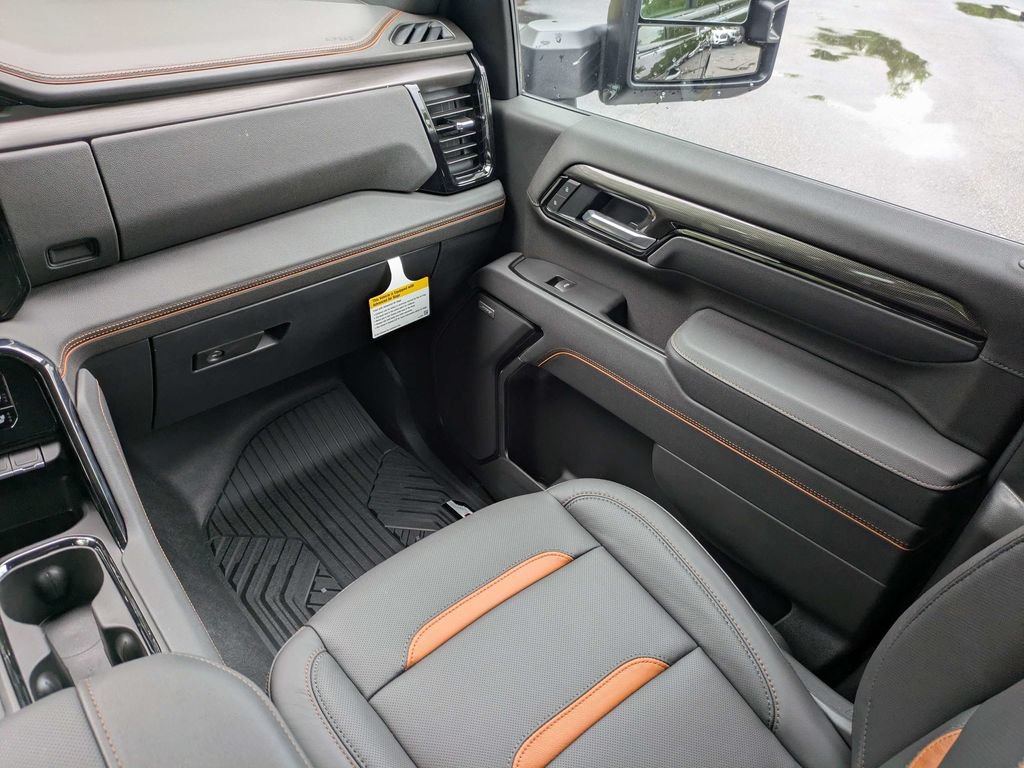 2026 GMC Sierra 2500HD AT4 - Photo 17