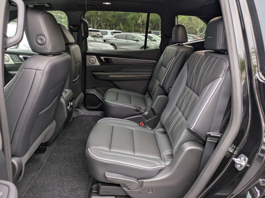2026 Buick Enclave Avenir - Photo 16