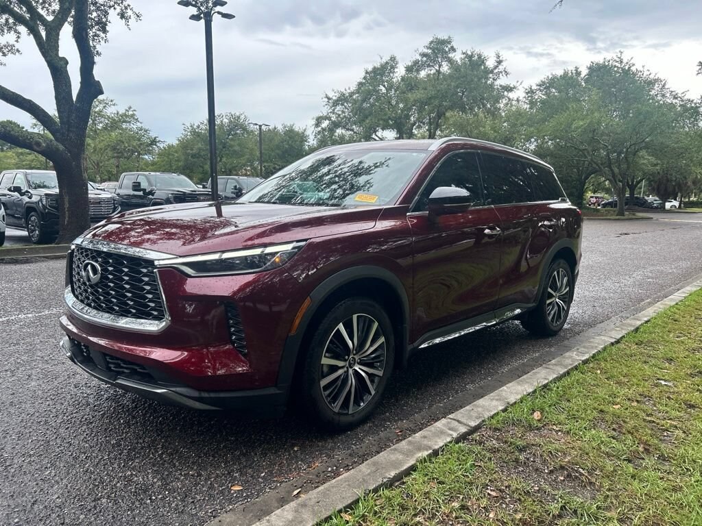 Used 2023 INFINITI QX60 Sensory AWD SUV