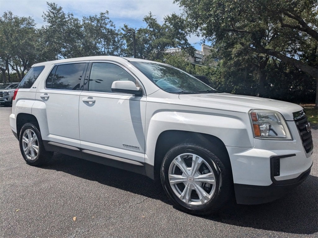 Used 2017 GMC Terrain SLE-1 with VIN 2GKALMEK7H6277393 for sale in Bluffton, SC