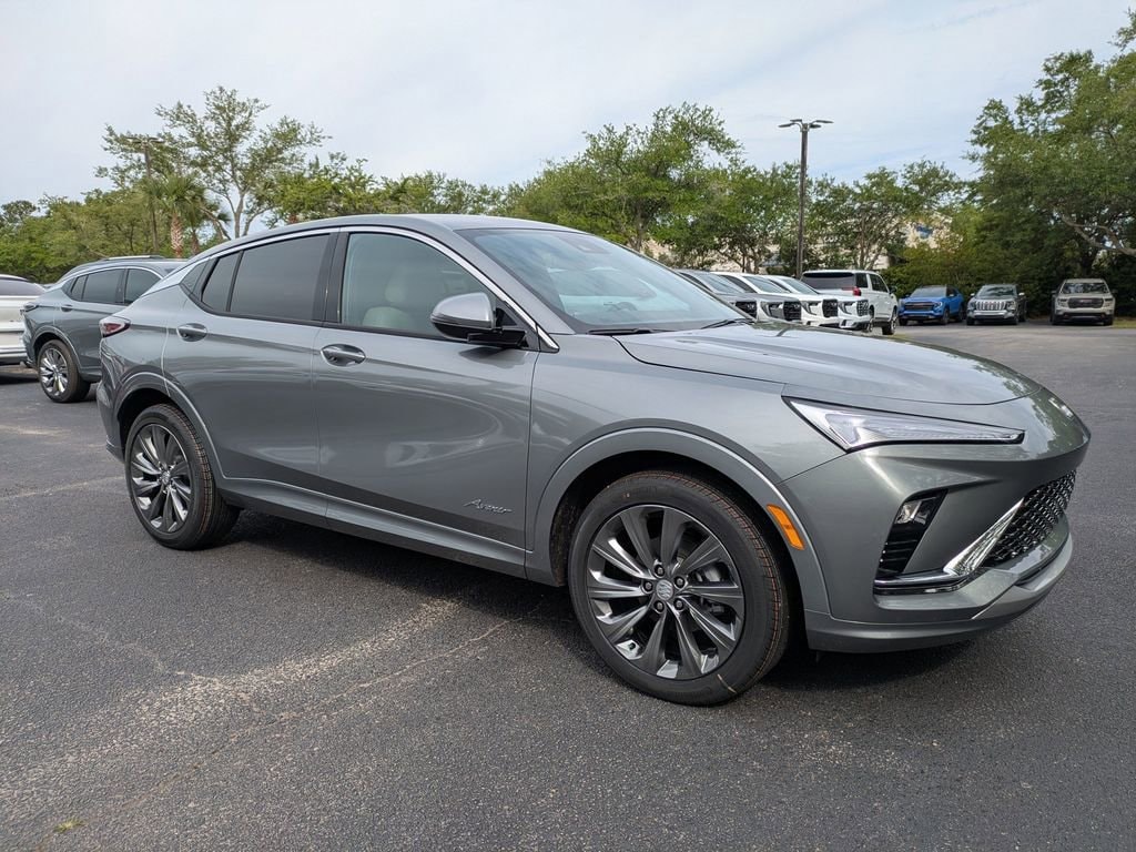 New 2026 Buick Envista Avenir SUV