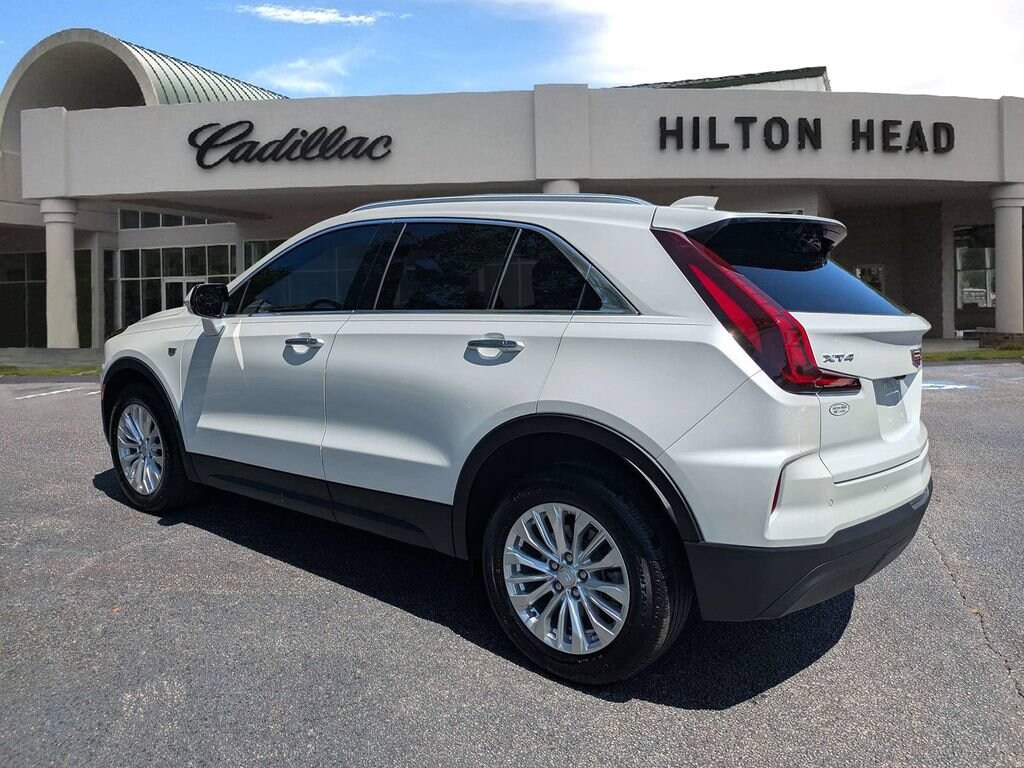 Used 2024 CADILLAC XT4 Luxury SUV
