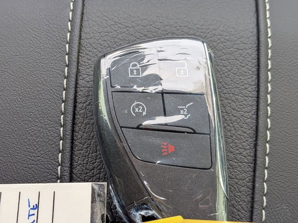2026 GMC Acadia Denali - Photo 31