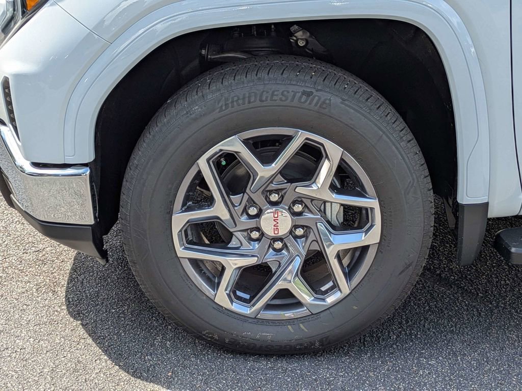 2026 GMC Sierra 1500 SLT - Photo 12