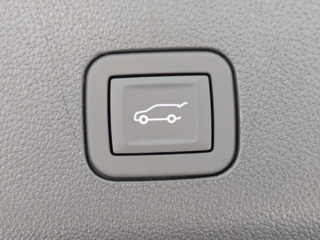 2026 GMC Yukon XL Elevation - Photo 13