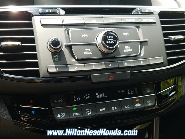 2017 Honda Accord Sport SE - Photo 12