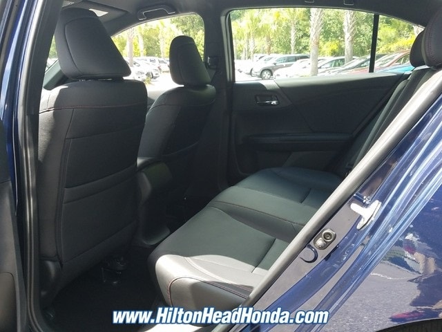2017 Honda Accord Sport SE - Photo 6