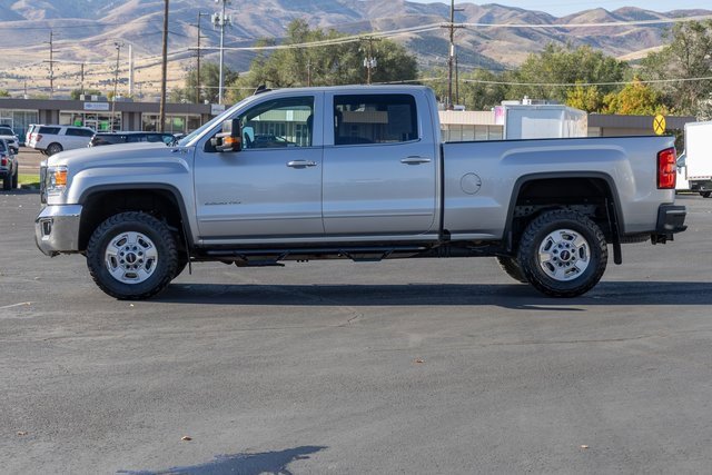 2018 Gmc Sierra SLE photo 3