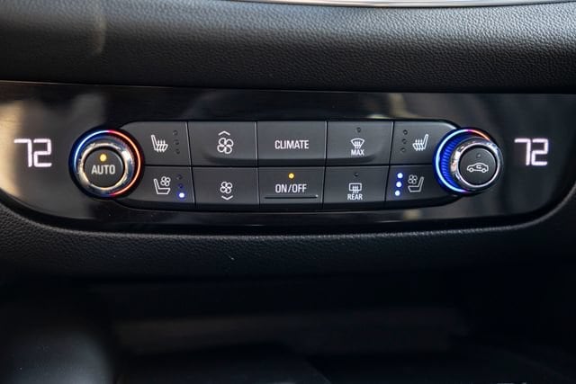 2024 Buick Enclave Avenir - Photo 47