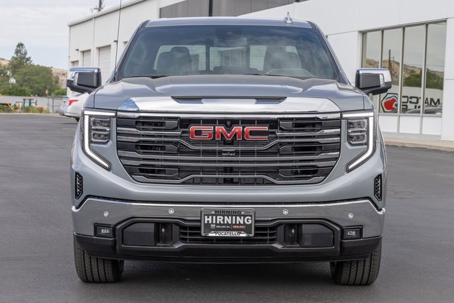 2026 Gmc Sierra 1500 SLT photo 2