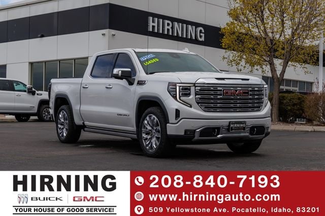 2022 GMC Sierra 4WD Crew Cab Short Box Denali's photo