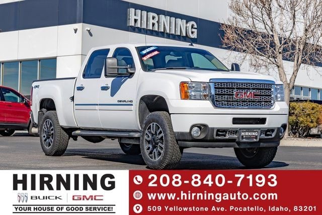 2013 GMC Sierra 4WD Crew Cab Standard Box SRW's photo