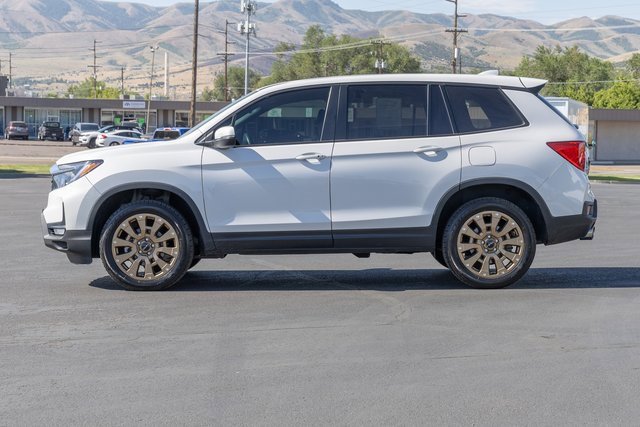 2023 Honda Passport EX-L photo 3