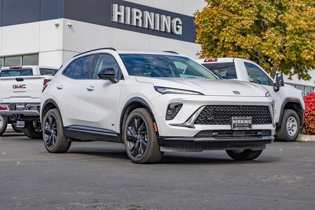 2025 Buick Envision Sport Touring's photo