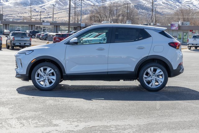2025 Buick Encore GX Preferred photo 3