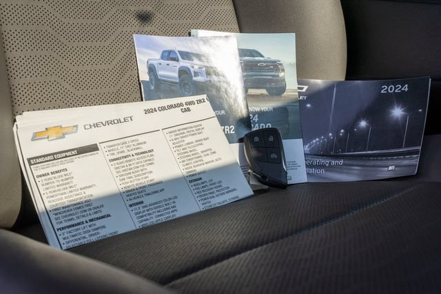 2024 Chevrolet Colorado ZR2 - Photo 50